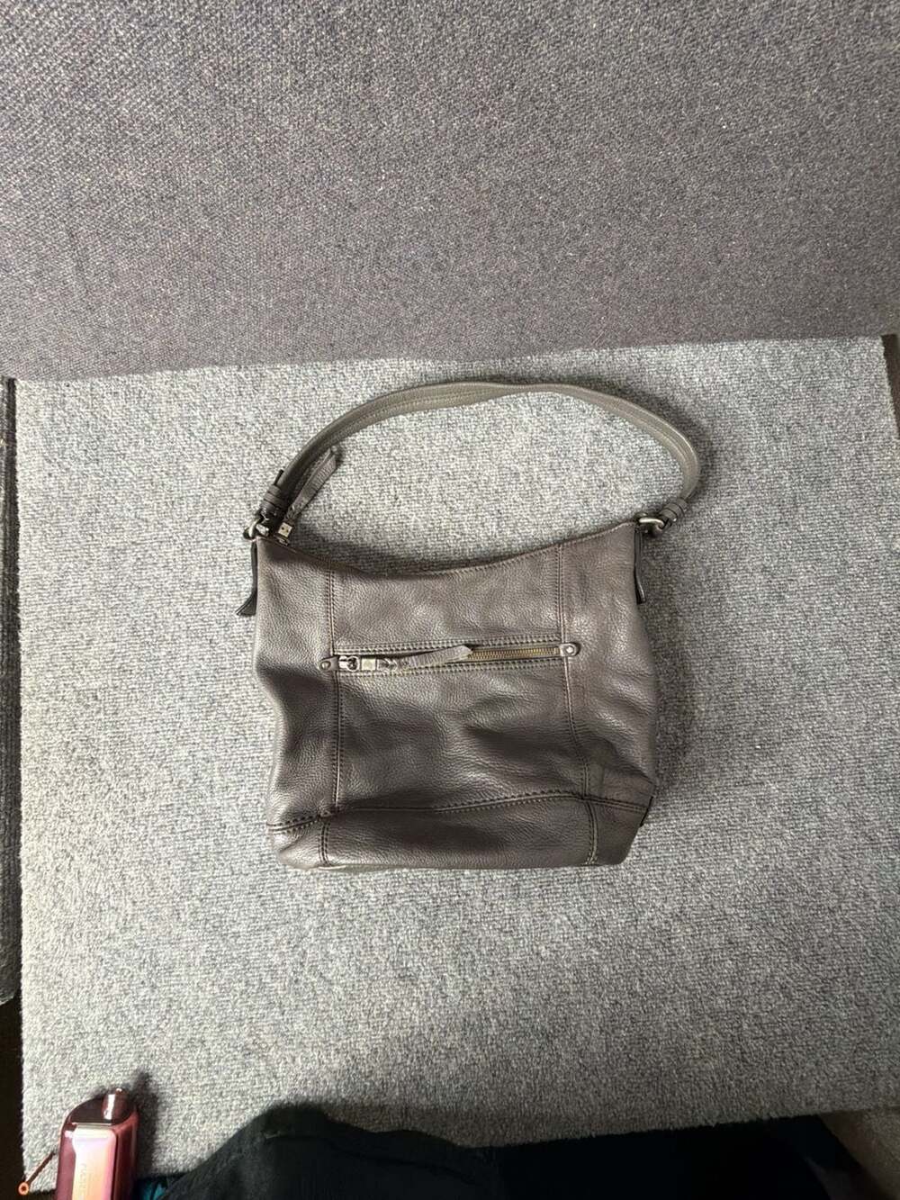 The Sak Sequoia Leather Hobo Shoulder Bag Grey